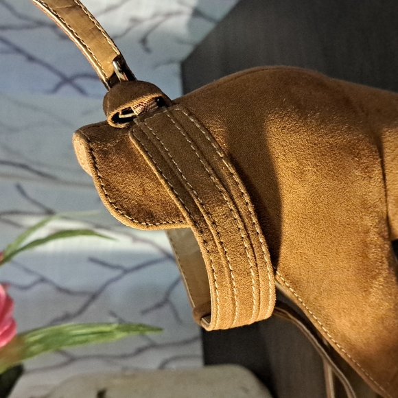 ATTENTION PUMPS - Picture 5 of 9